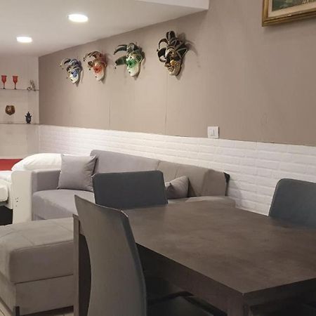 נאפולי Olina Apartments מראה חיצוני תמונה